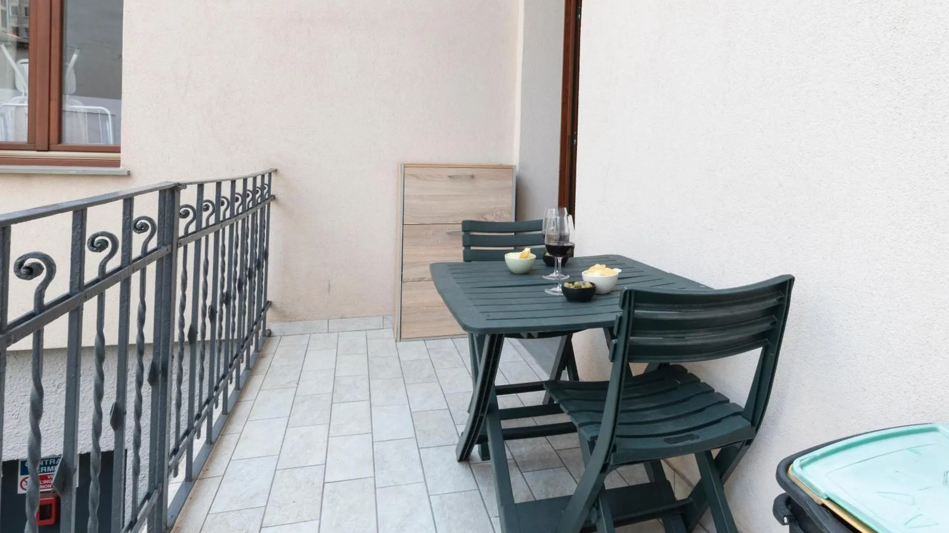 Ihost Apartment - Bottego 21 Mediolan 0*,